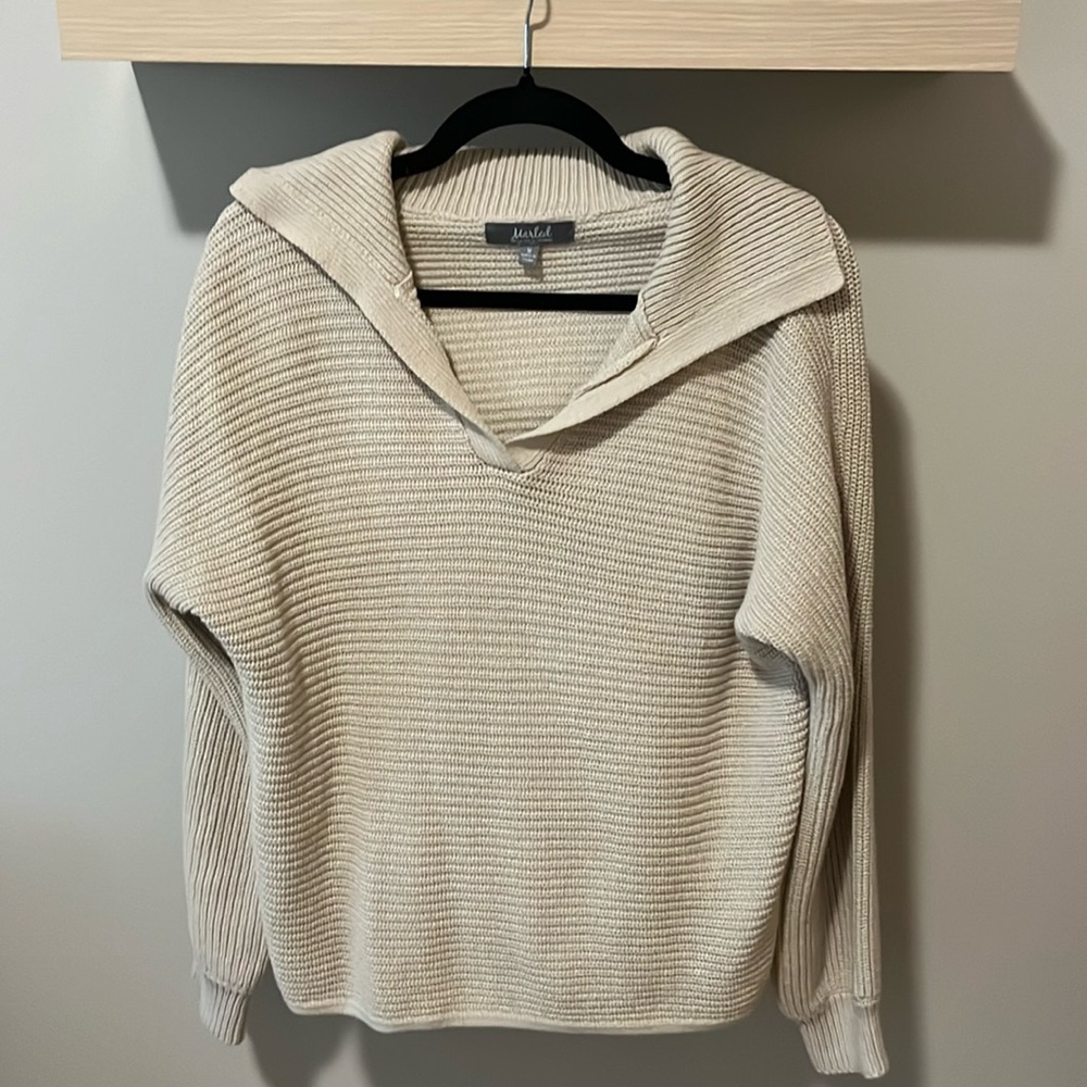 Marled Notch Neck Collard Cream Sweater size Medium